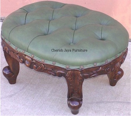 Code: CS 274-M, CS 275-M & CS 276-M Name: Victorian Oval Foot Stool Size: in meter W0,45 x D0,35 x H0,26 W0,55 x D0,40 x H0,29 W1,22 x D0,72 x H0,86 Wood: Solid Mahogany With beautiful upholstery/Leather or on request any other type/color of upholstery/Le
